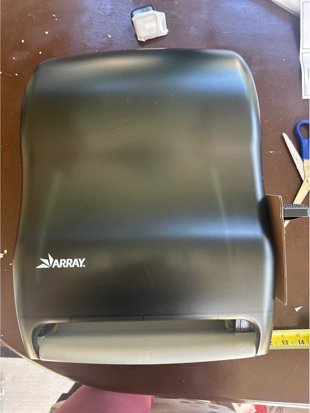 D57 array 1 dispenser non perforated roll towel dispenser with lever  552577